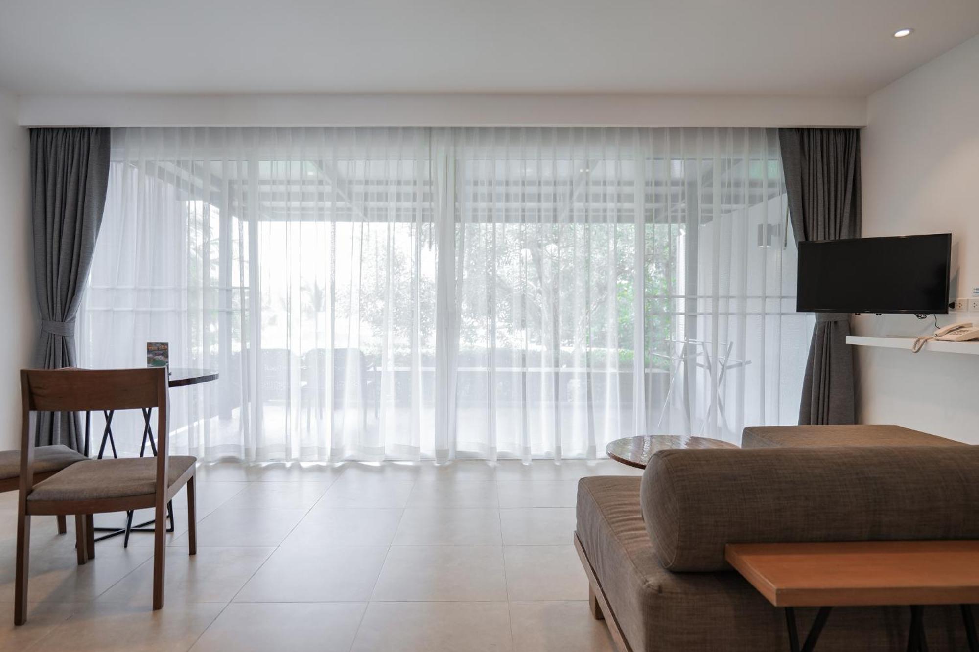Seanery Beach Resort Банг Сафан Екстериор снимка