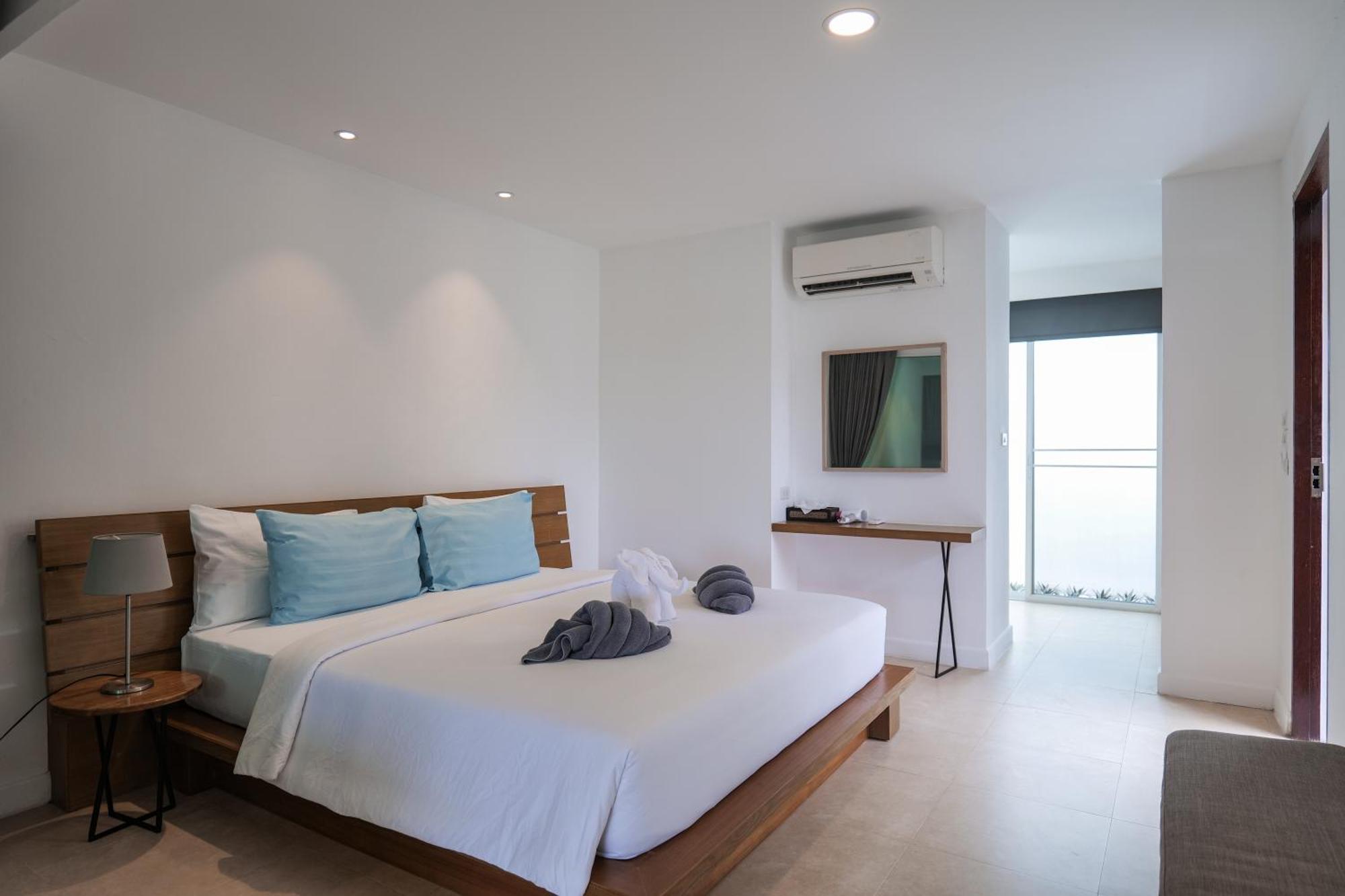 Seanery Beach Resort Банг Сафан Екстериор снимка