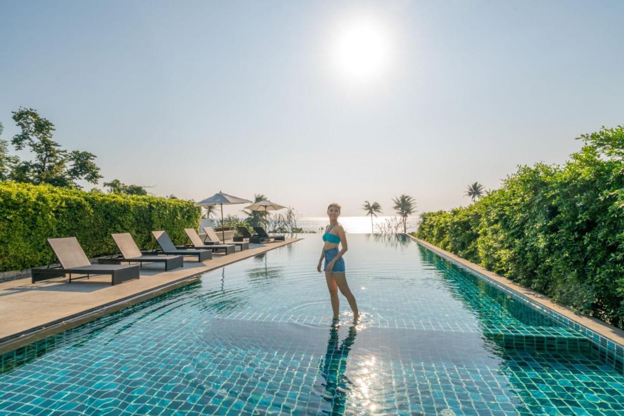 Seanery Beach Resort Банг Сафан Екстериор снимка
